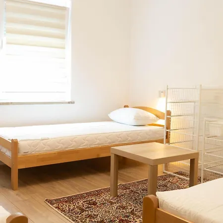 Neks 16 Apartamento *